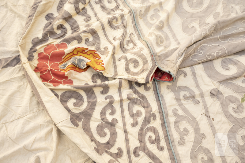 A LARGE APPLIQUÉ COTTON TENT - 图19